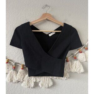 Babaton Aritzia Sculpt Knit Wrap Cropped Short Sleeve Crop Top Black Basics XS